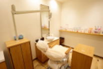 Asakawa dental clinic treatment room